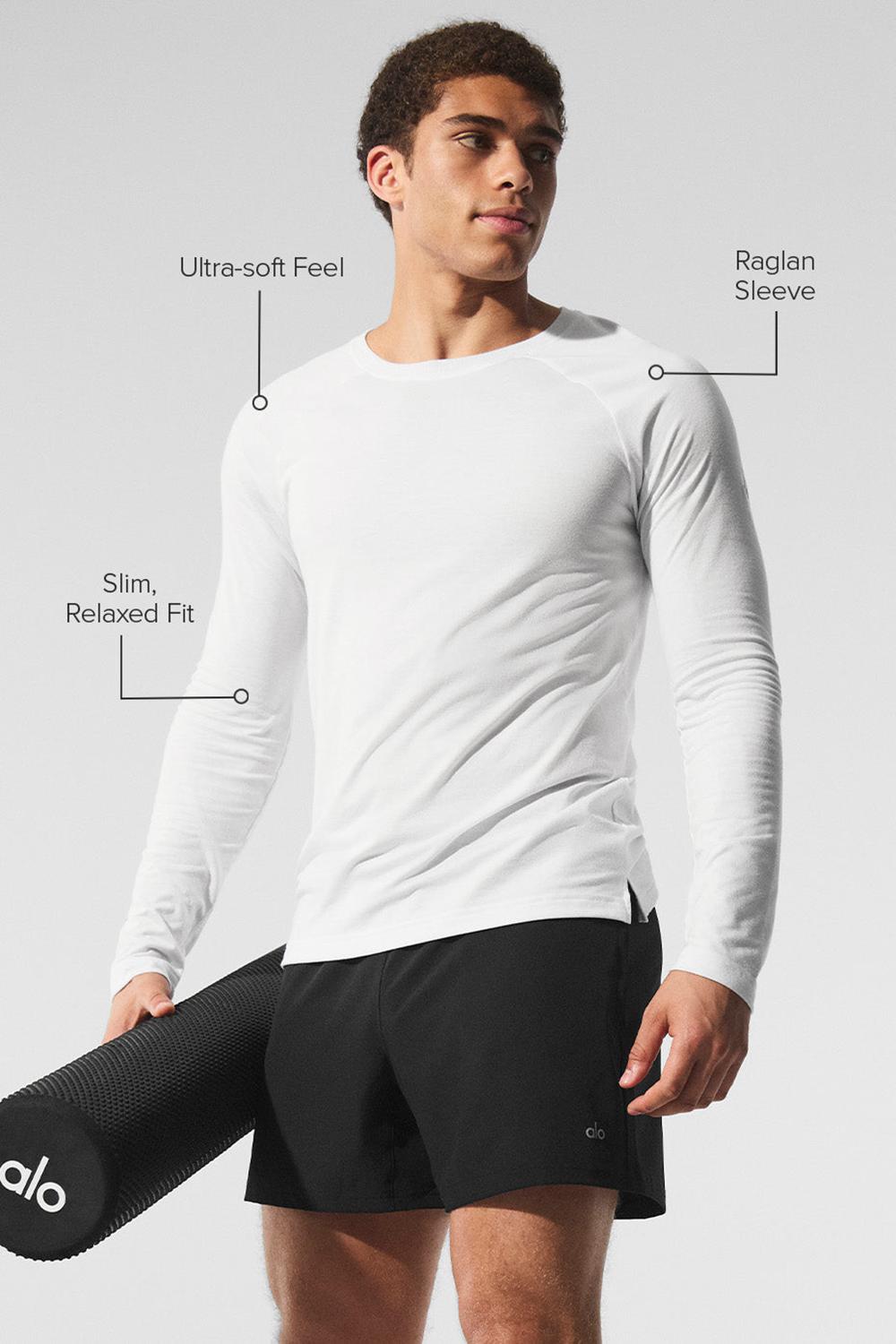 White Men Alo Yoga Triumph Long Sleeve Tee | Australia  93046-QWRF