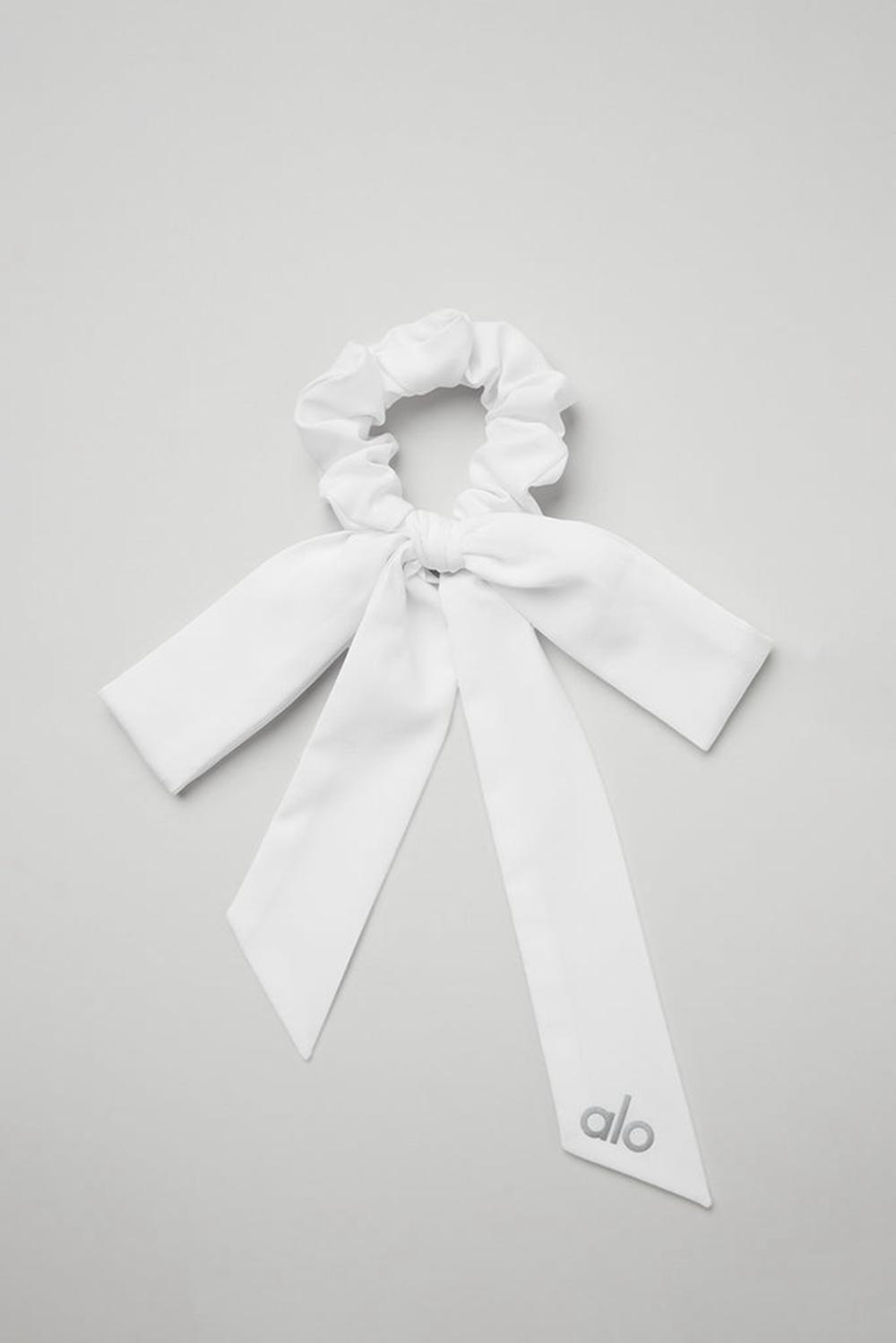 White Women Alo Yoga Love Knots Tie Scrunchie | Australia  46793-YXZE