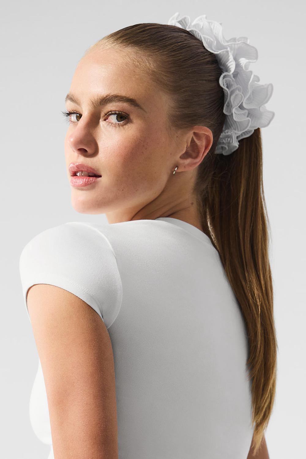 White Women Alo Yoga Micro Plisse Oversize Scrunchie | Australia  87430-IZAS