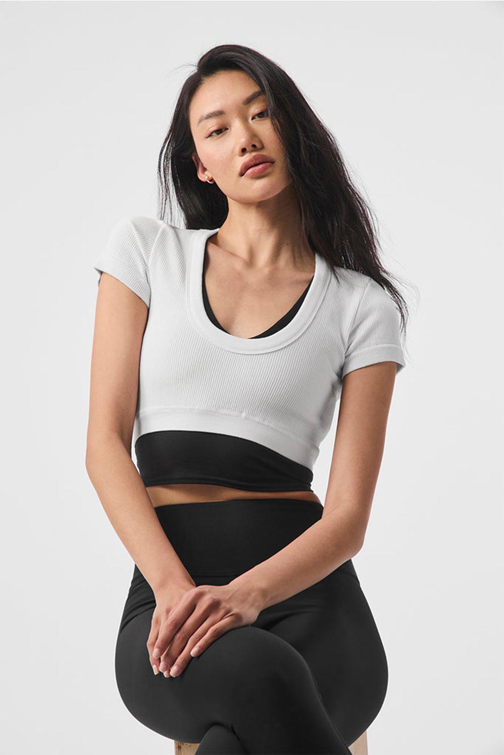 White Women Alo Yoga Seamless Ribbed Cropped Serene Short Sleeve | Australia  98563-PBOU