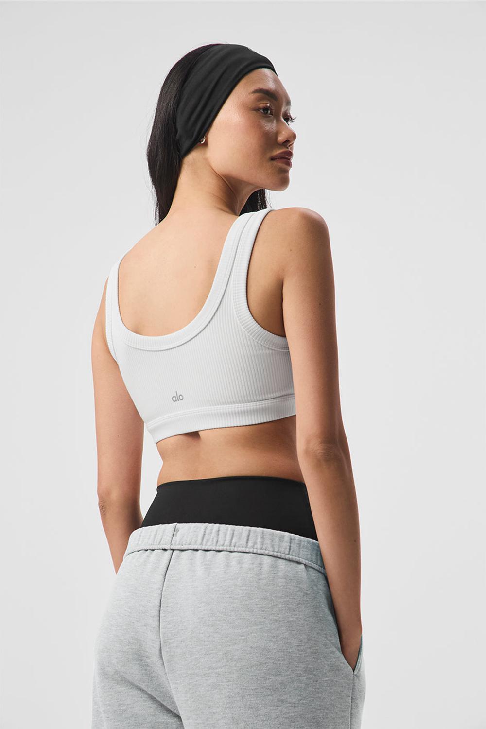 White Women Alo Yoga Wellness Bra | Australia  62457-LVYM