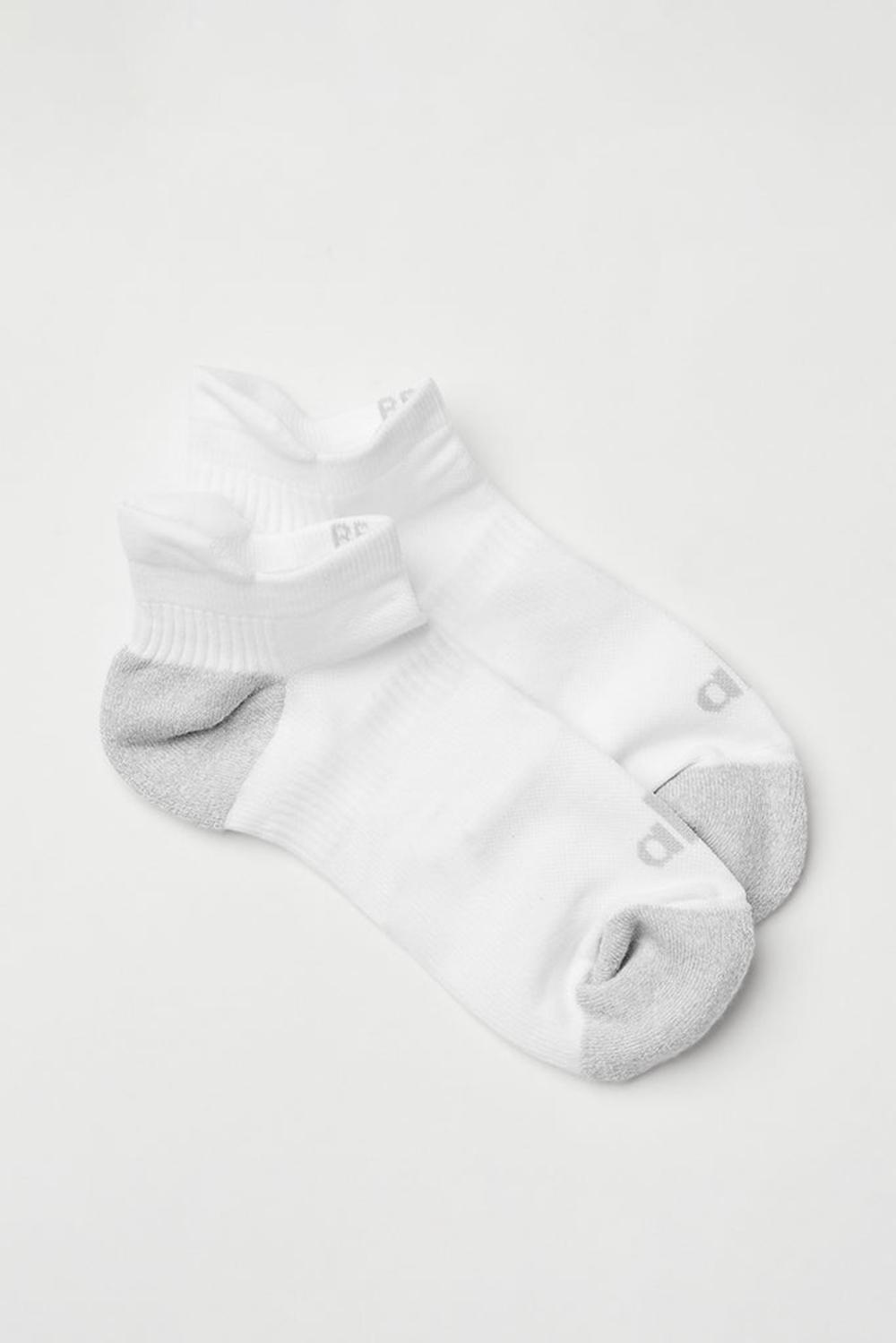 White / Dove Grey Women Alo Yoga Performance Tab Sock | Australia  41905-XZRP