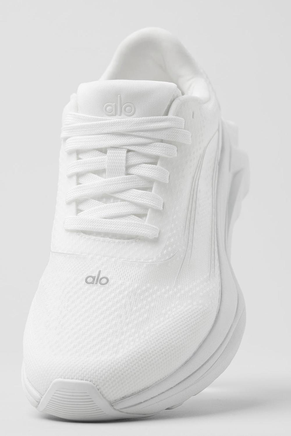 White / White Men Alo Yoga Runner | Australia  21560-DJQO