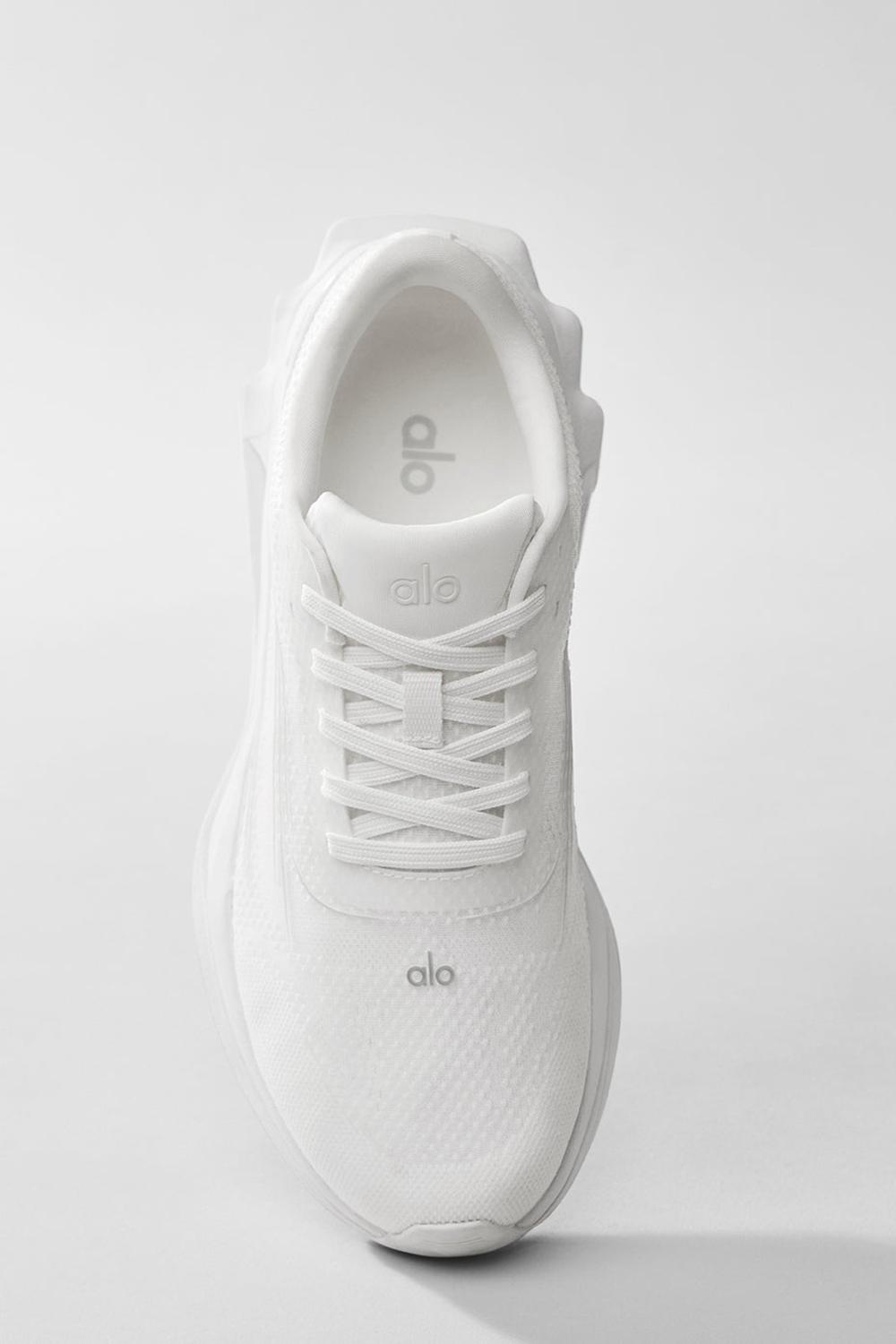 White / White Men Alo Yoga Runner | Australia  21560-DJQO
