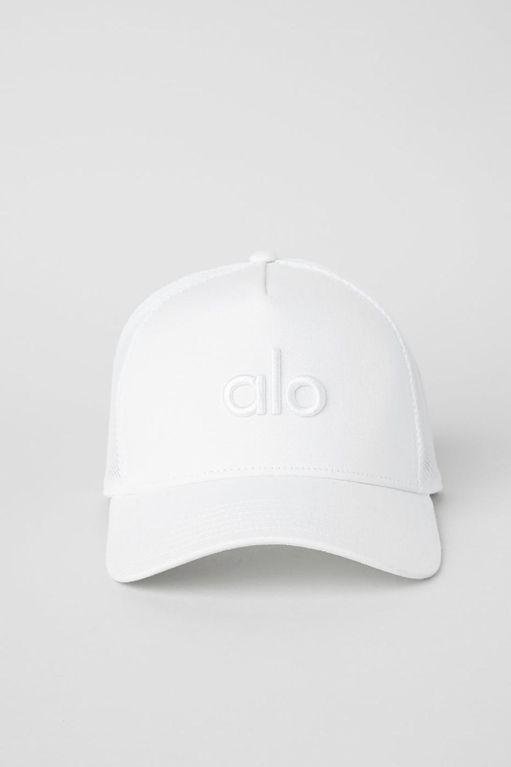 White / White Women Alo Yoga District Trucker Hat | Australia  28107-TGCI